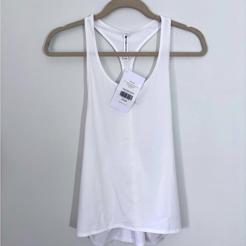 Fabletics Women’s White Peggy Tank NWT Size Medium Moisture Wicking
